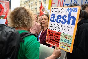 AESH Demonstration In Paris