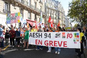 AESH Demonstration In Paris