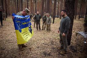 Zelensky Visits Troops In Kupyansk-Lyman Area