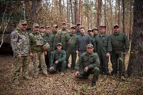 Zelensky Visits Troops In Kupyansk-Lyman Area