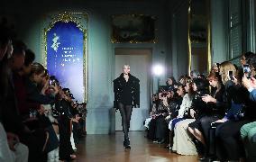 FRANCE-PARIS-FASHION SHOW-THEUNISSEN