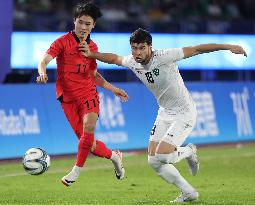 (SP)CHINA-HANGZHOU-ASIAN GAMES-FOOTBALL (CN)