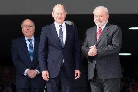 Brazilian President Luiz Inácio Lula Da Silva Receives German Chancellor, Prime Minister Olaf Scholz.