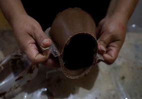 Making And Decorating Chocolate Calaveritas