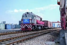 Xinhua Headlines: Upcoming import expo gateway to global trade prosperity
