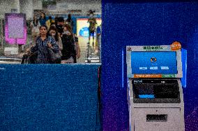 Hong Kong Police Launch First Self Service Kiosk In MTR Station