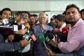Nobel Laureate Yunus Appears Before Graft Watchdog - Dhaka