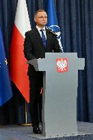 President And PM Speak On Migration - Warsaw