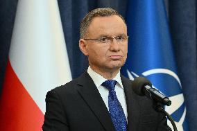 President And PM Speak On Migration - Warsaw