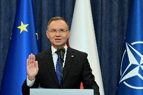 President And PM Speak On Migration - Warsaw