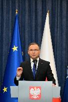 President And PM Speak On Migration - Warsaw