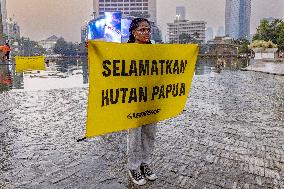 Greenpeace Staged Protest Ahead Of The Registration Of Indonesia Presidential Elections Candidates