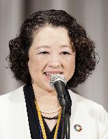 Yoshino re-elected as Rengo president