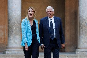 Royals Host An Official Diner At The Alhambra - Granada