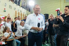 Donald Tusk Holds A Campaign Rally - Poland