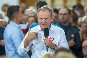 Donald Tusk Holds A Campaign Rally - Poland