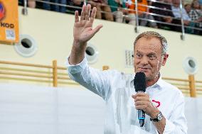 Donald Tusk Holds A Campaign Rally - Poland