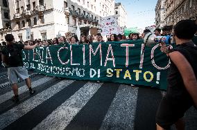 Young Climate Activists Rally In Fridays For The Future In Rome