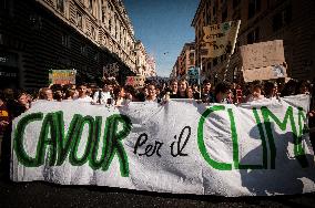 Young Climate Activists Rally In Fridays For The Future In Rome