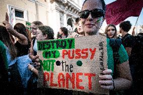 Young Climate Activists Rally In Fridays For The Future In Rome