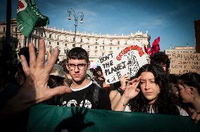 Young Climate Activists Rally In Fridays For The Future In Rome