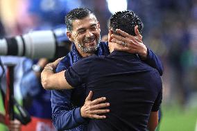 Champions League: FC Porto vs FC Barcelona
