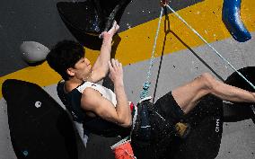 (SP)CHINA-SHAOXING-ASIAN GAMES-SPORT CLIMBING(CN)