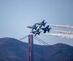 U.S.-SAN FRANCISCO-FLEET WEEK-PERFORMANCE