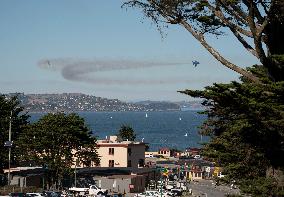 U.S.-SAN FRANCISCO-FLEET WEEK-PERFORMANCE