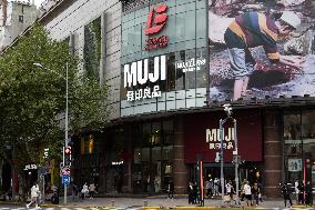 MUJI Grocery Store in Shanghai