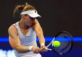 (SP)CHINA-BEIJING-TENNIS-CHINA OPEN-WOMEN'S SINGLES-SEMIFINAL (CN)