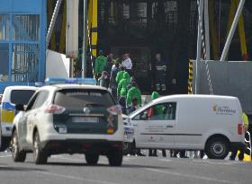 555 migrants arriving in El Hierro are transferred to Tenerife