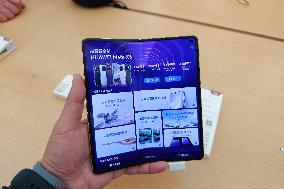 Huawei Store in Shanghai