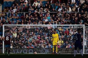 Burnley FC v Chelsea FC - Premier League