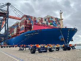 Xinhua Headlines: China, Europe forge deeper ties via thriving maritime trade routes