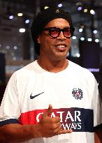 Ronaldinho Visits The Geneva Motor Show - Doha