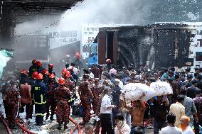 Fire Breaks Out At A Kakrail Building - Dhaka