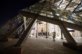 EGYPT-GIZA-GRAND EGYPTIAN MUSEUM-NIGHT VIEW