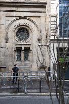 Increased security measures at Jewish temples - Paris