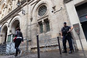 Increased security measures at Jewish temples - Paris