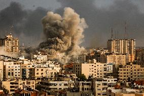 Israeli Air Strikes On Gaza City