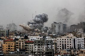 Israeli Air Strikes On Gaza City