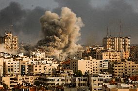 Aftermath Of Israeli Air Strikes In Gaza