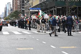 Pro-Palestinian And Pro-Israeli Protesters Demonstrate Outside The Consulate General Of Israel In New York City