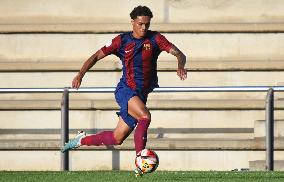 Ronaldinho Son Playing With The FC Barcelona Youth Team
