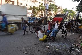 Daily Life In Kolkata