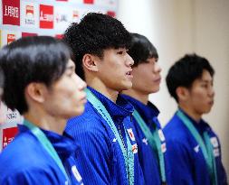 Japanese gymnasts' return to Tokyo