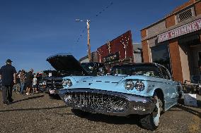 Smoky Lake Vintage Car Show