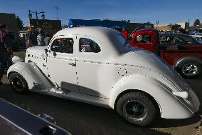 Smoky Lake Vintage Car Show