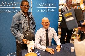 Edouard Philippe Book Signing - Paris